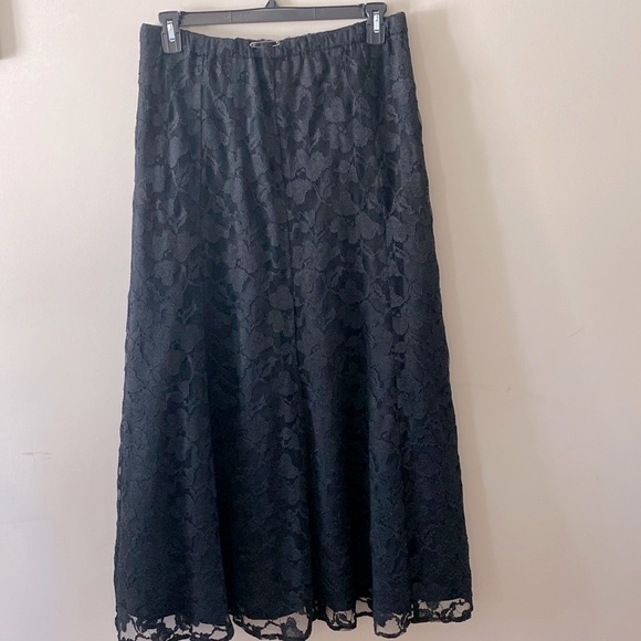 Black lace Woman’s Vitage midi skirt A-line flare  elastic waistband size M~L - Picture 4 of 16